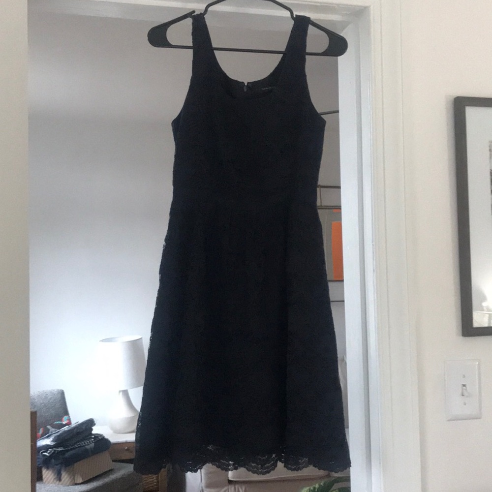 Banana Republic lace dress